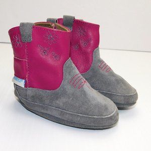 Robeez 0-6 months Girls soft sole Boots Wine Gray